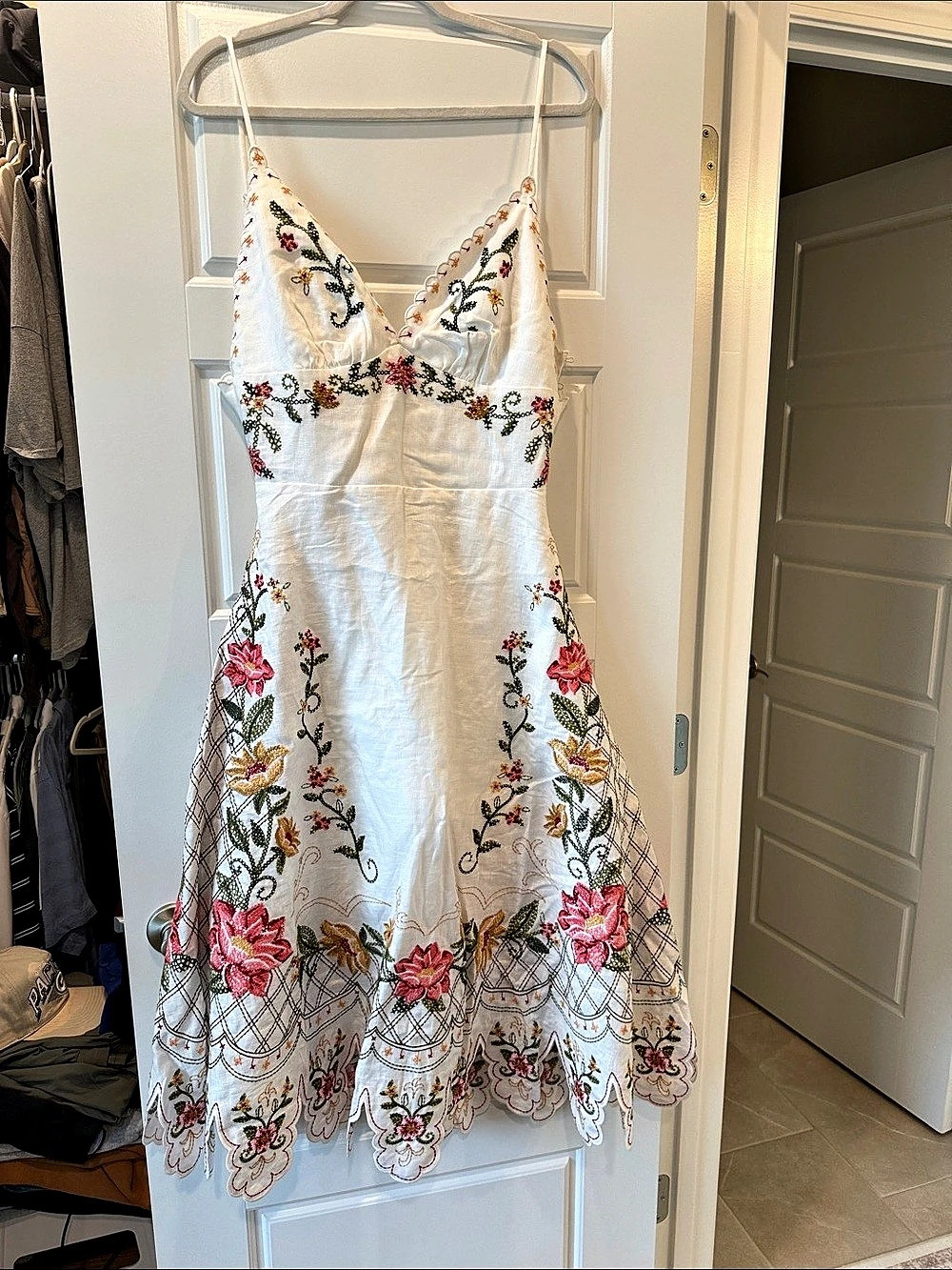 Farm Rio Off-White Flower Embroidery Asymetric Hem Midi Dress Medium
